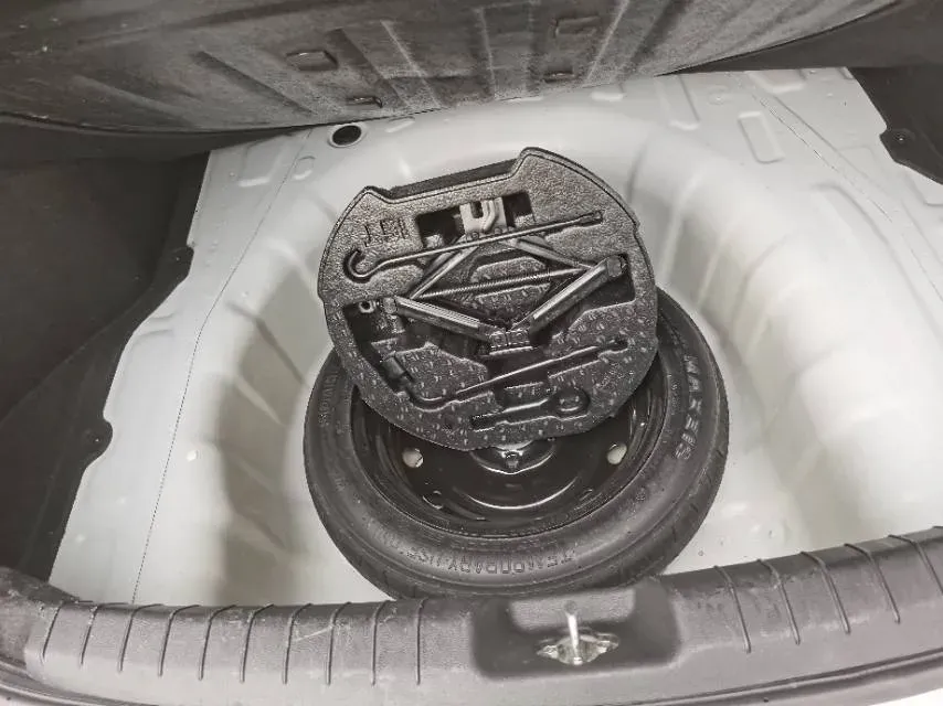 2016 Hyundai Elantra 1.6L 130HP L4 6AT,autocango,china used car exporter,china ev exporter,chinese used car exporter,chinese used ev exporter