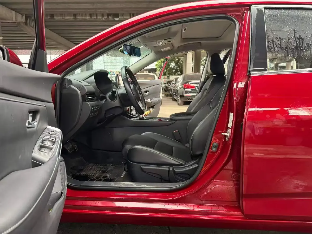 2021 Nissan Sylphy 1.6L 135HP L4 CVT,autocango,china used car exporter,china ev exporter,chinese used car exporter,chinese used ev exporter