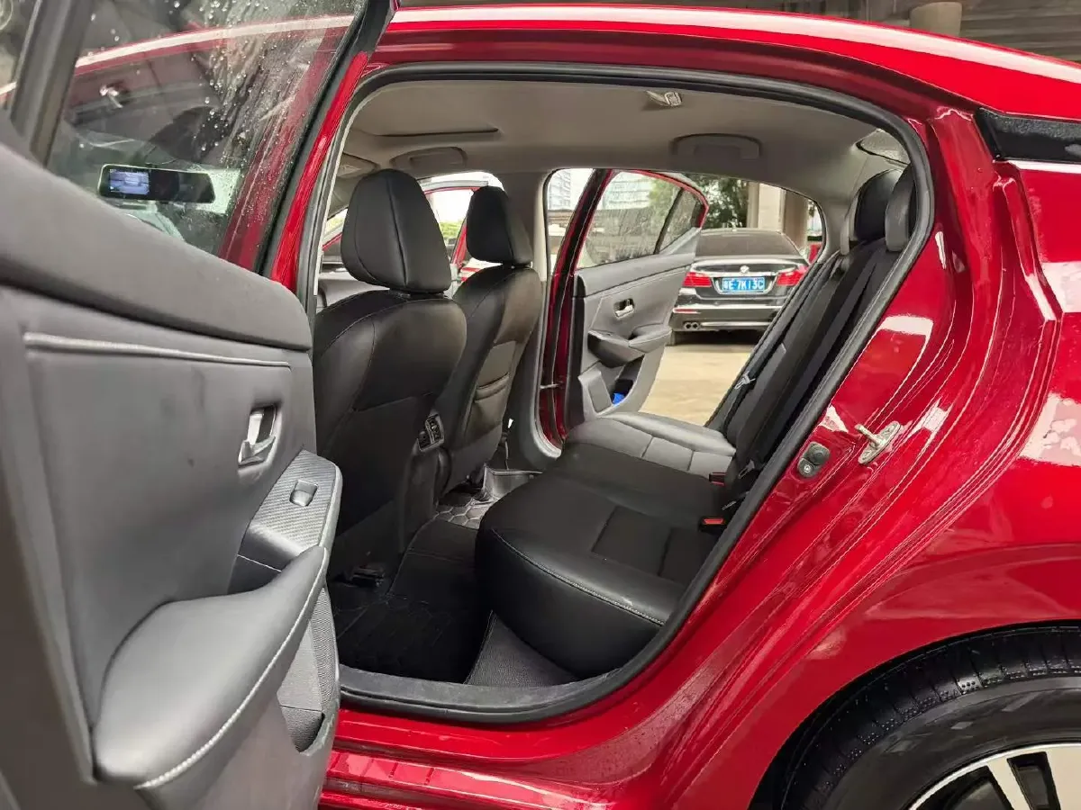 2021 Nissan Sylphy 1.6L 135HP L4 CVT,autocango,china used car exporter,china ev exporter,chinese used car exporter,chinese used ev exporter