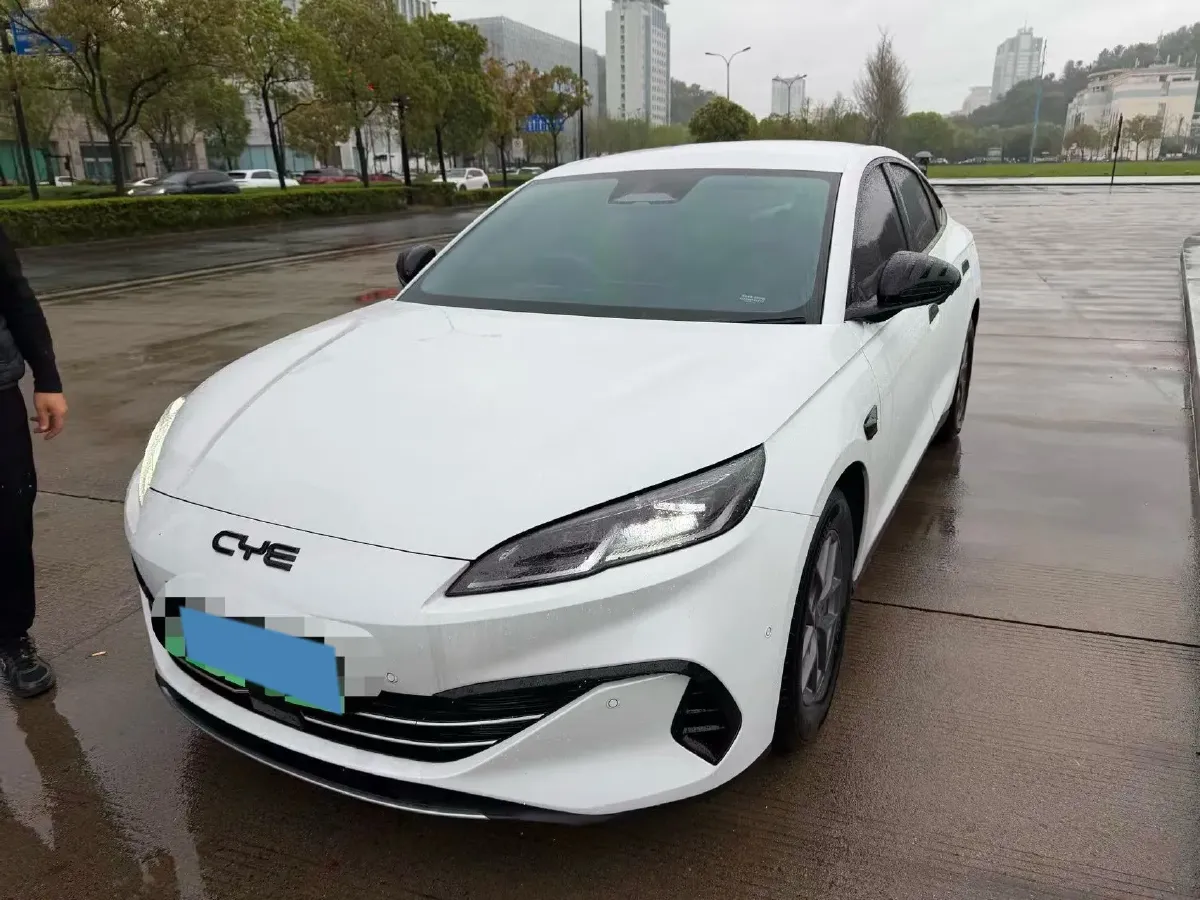 2025 BYD Seal06 1.5L 101HP L4 E-CVT PHEV 10.08KWH,autocango,china used car exporter,china ev exporter,chinese used car exporter,chinese used ev exporter
