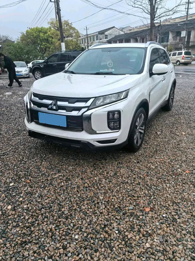 2020 Mitsubishi ASX 2.0L 166HP L4 CVT,autocango,china used car exporter,china ev exporter,chinese used car exporter,chinese used ev exporter