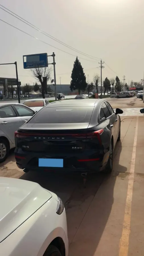 2025 Bestune B70 1.5T 169HP L4 7DCT,autocango,china used car exporter,china ev exporter,chinese used car exporter,chinese used ev exporter