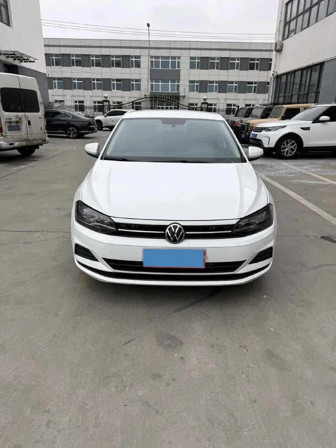 2023 Volkswagen Polo 1.5L 110HP L4 6AT,autocango,china used car exporter,china ev exporter,chinese used car exporter,chinese used ev exporter