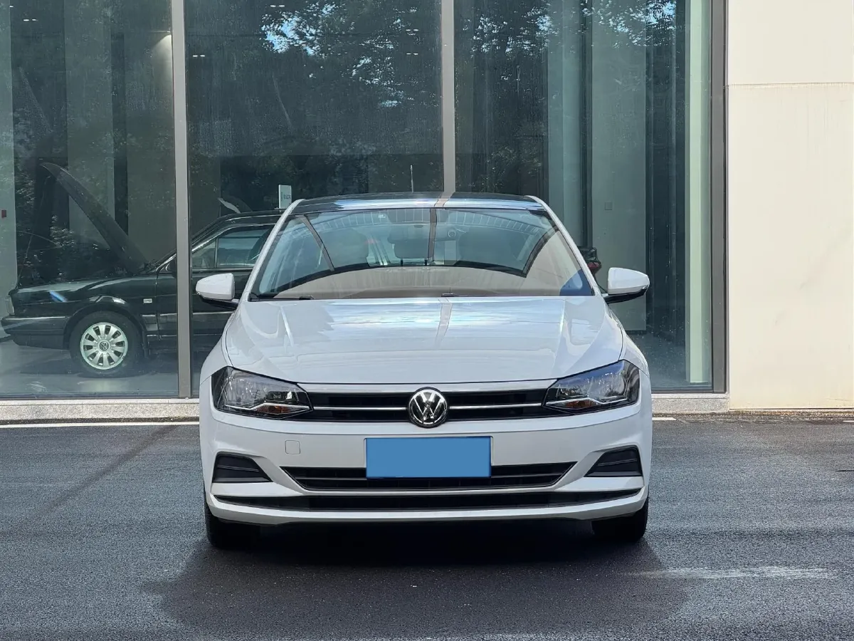 2019 Volkswagen Polo 1.5L 113HP L4 6AT,autocango,china used car exporter,china ev exporter,chinese used car exporter,chinese used ev exporter