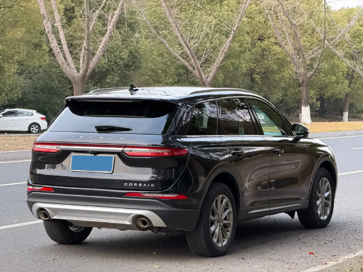 2022 Lincoln Corsair 2.0T 245HP L4 8AT,autocango,china used car exporter,china ev exporter,chinese used car exporter,chinese used ev exporter