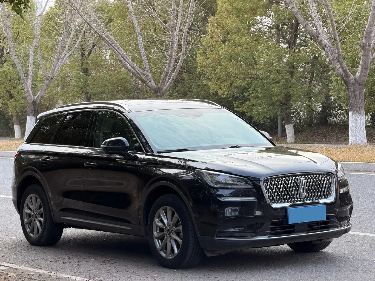 2022 Lincoln Corsair 2.0T 245HP L4 8AT,autocango,china used car exporter,china ev exporter,chinese used car exporter,chinese used ev exporter