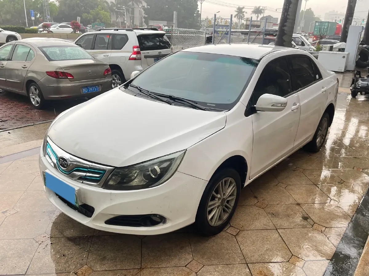 2018 BYD e5 BEV 60.48KWH,autocango,china used car exporter,china ev exporter,chinese used car exporter,chinese used ev exporter