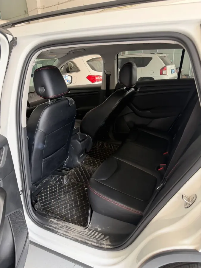 2020 Skoda Kodiak 2.0T 186HP L4 7DCT,autocango,china used car exporter,china ev exporter,chinese used car exporter,chinese used ev exporter