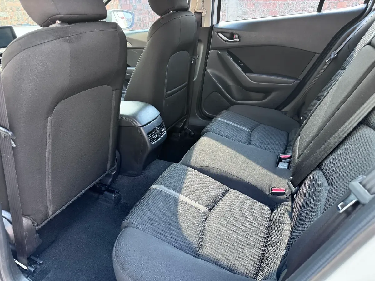 2017 Mazda 3 Axela 1.5L 117HP L4 6AT,autocango,china used car exporter,china ev exporter,chinese used car exporter,chinese used ev exporter