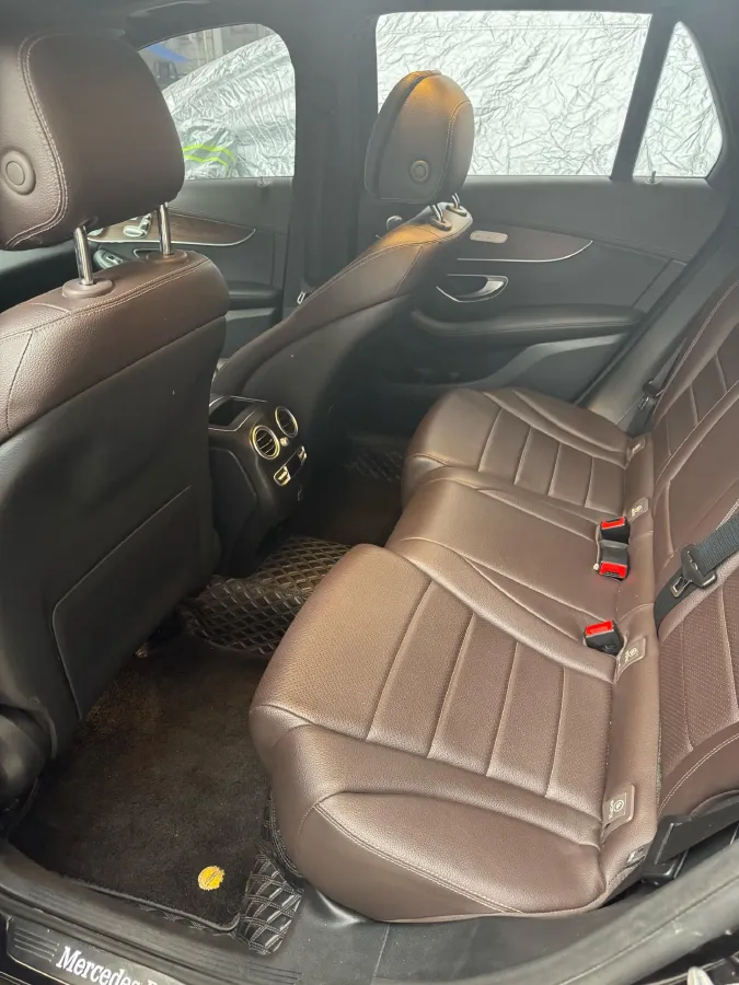 2021 Mercedes-Benz GLC Class 2.0T 258HP L4 9AT,autocango,china used car exporter,china ev exporter,chinese used car exporter,chinese used ev exporter