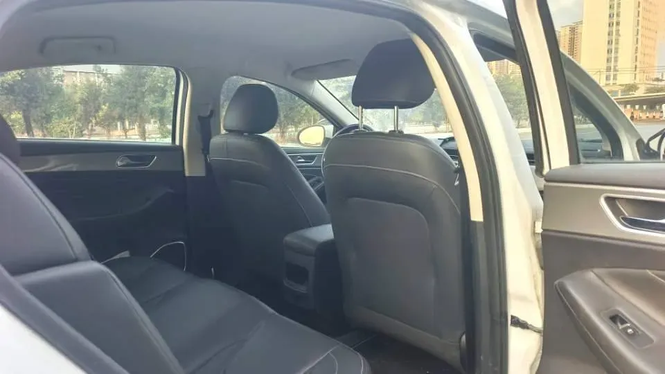 2020 Chery Arrizo 5 1.5L 116HP L4 5MT,autocango,china used car exporter,china ev exporter,chinese used car exporter,chinese used ev exporter