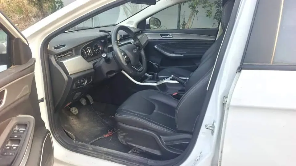 2020 Chery Arrizo 5 1.5L 116HP L4 5MT,autocango,china used car exporter,china ev exporter,chinese used car exporter,chinese used ev exporter