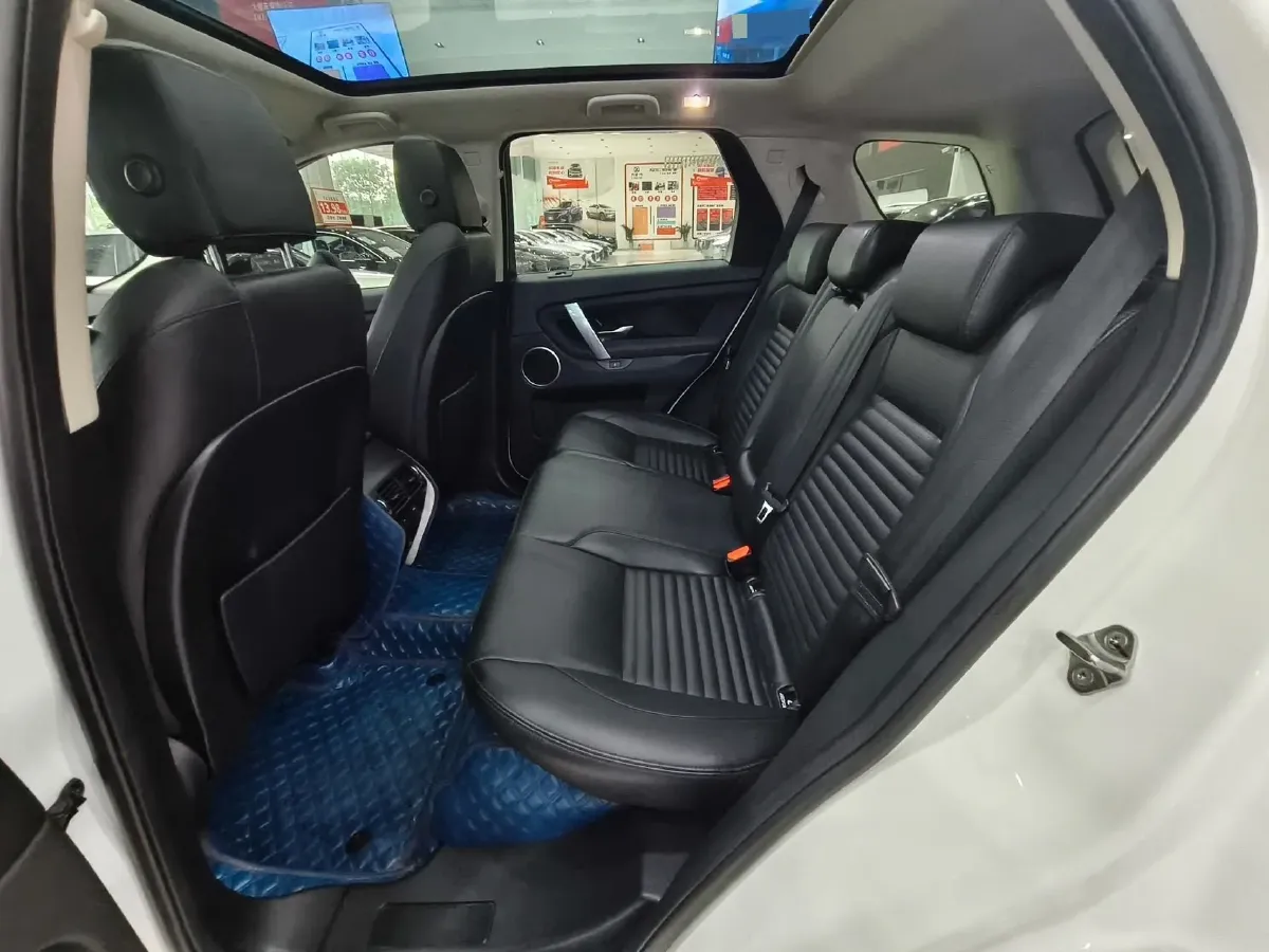 2022 Land Rover Discovery Sport 2.0T 200HP L4 9AT,autocango,china used car exporter,china ev exporter,chinese used car exporter,chinese used ev exporter