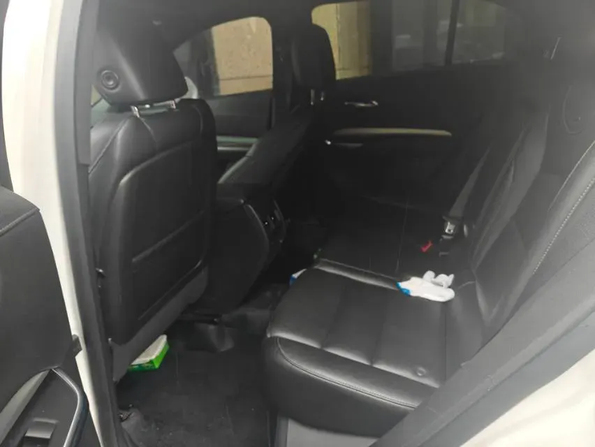 2020 Cadillac XT4 2.0T 241HP L4 9AT,autocango,china used car exporter,china ev exporter,chinese used car exporter,chinese used ev exporter