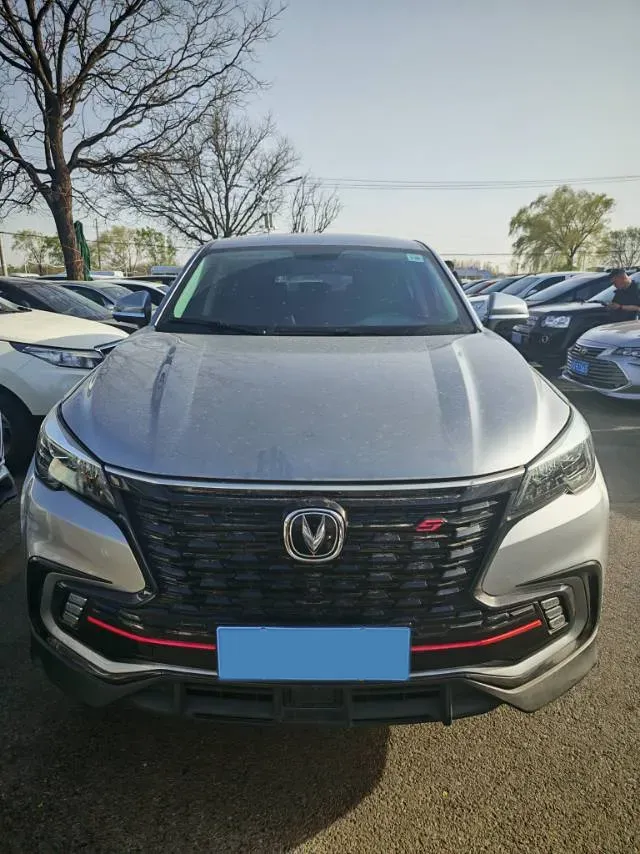 2021 ChangAn CS85 Coupe 2.0T 233HP L4 8AT,autocango,china used car exporter,china ev exporter,chinese used car exporter,chinese used ev exporter
