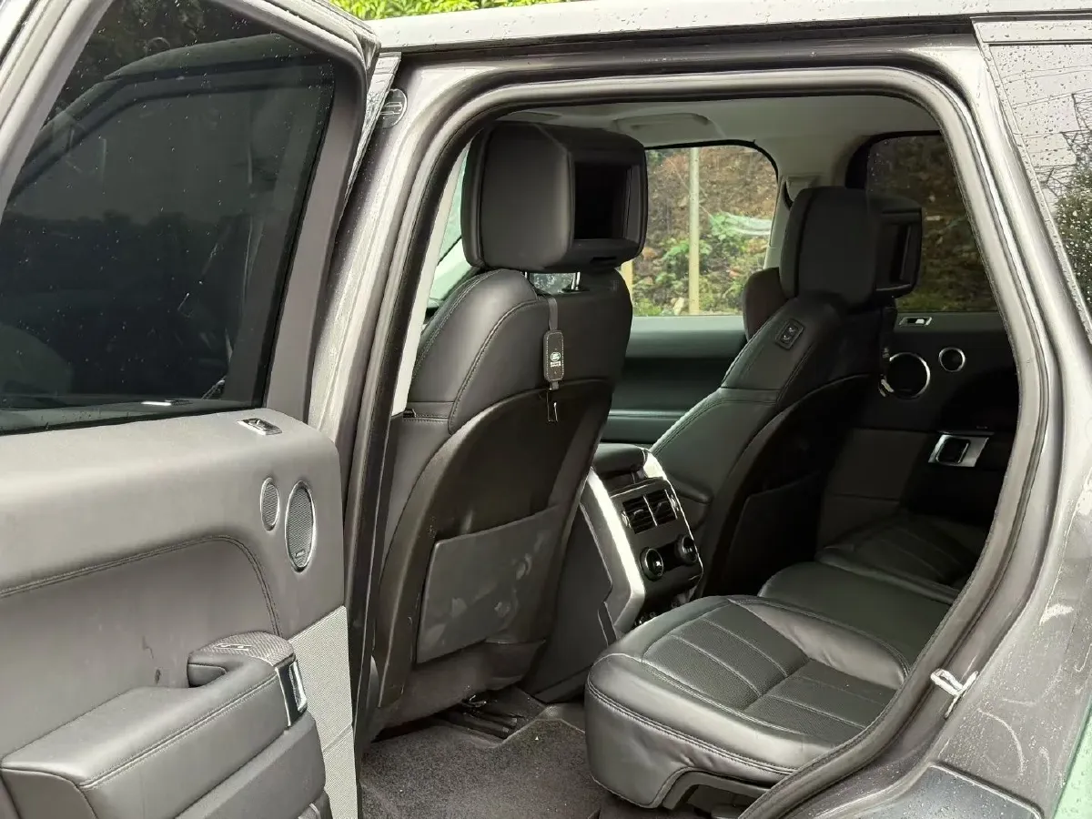 2019 Land Rover Range Rover Sport 3.0T 360HP L6 8AT,autocango,china used car exporter,china ev exporter,chinese used car exporter,chinese used ev exporter