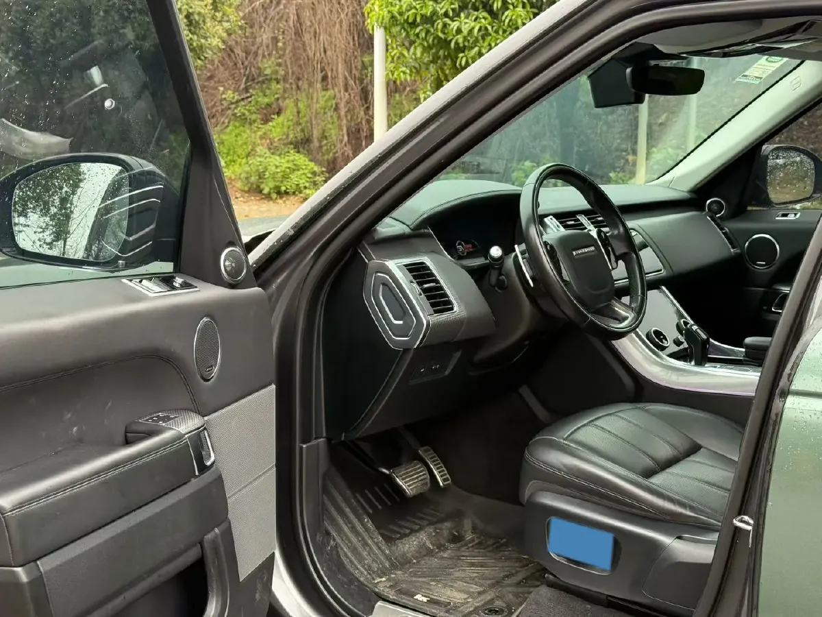 2019 Land Rover Range Rover Sport 3.0T 360HP L6 8AT,autocango,china used car exporter,china ev exporter,chinese used car exporter,chinese used ev exporter
