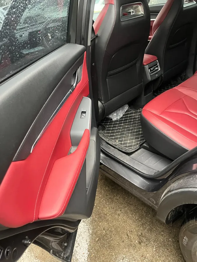 2022 ChangAn CS75 Plus 1.5T 188HP L4 8AT,autocango,china used car exporter,china ev exporter,chinese used car exporter,chinese used ev exporter