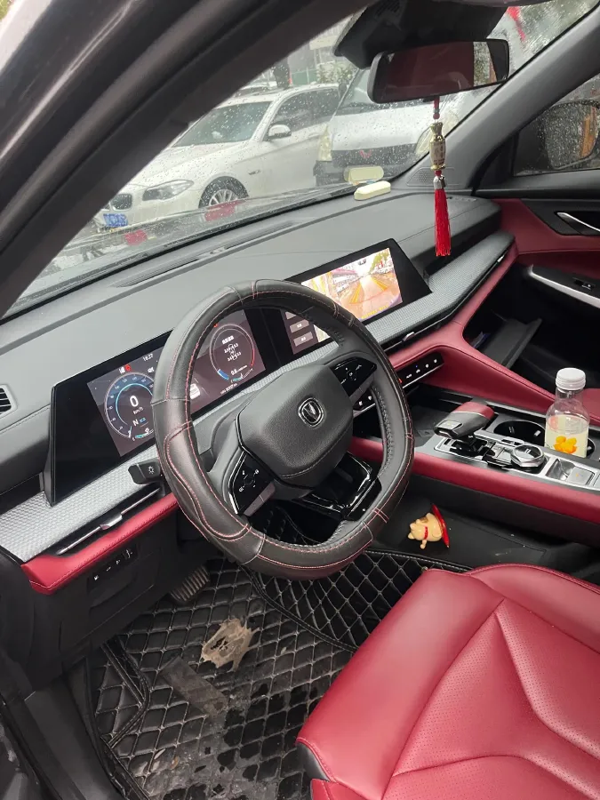 2022 ChangAn CS75 Plus 1.5T 188HP L4 8AT,autocango,china used car exporter,china ev exporter,chinese used car exporter,chinese used ev exporter