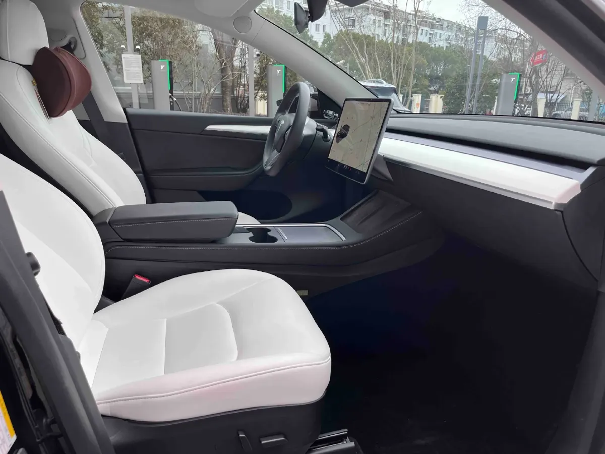 2021 Tesla Model Y BEV 60KWH,autocango,china used car exporter,china ev exporter,chinese used car exporter,chinese used ev exporter