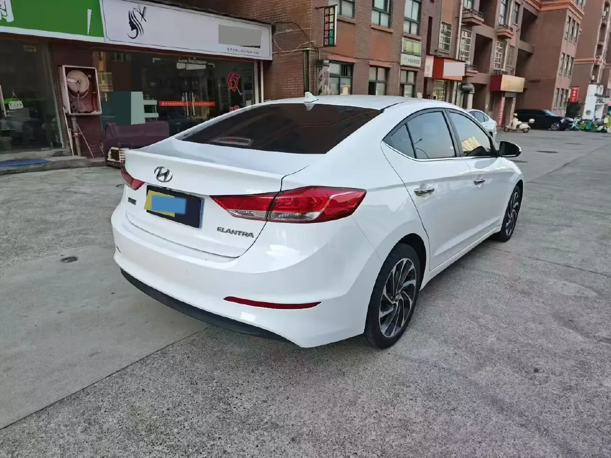 2019 Hyundai Elantra 1.5L 115HP L4 CVT,autocango,china used car exporter,china ev exporter,chinese used car exporter,chinese used ev exporter