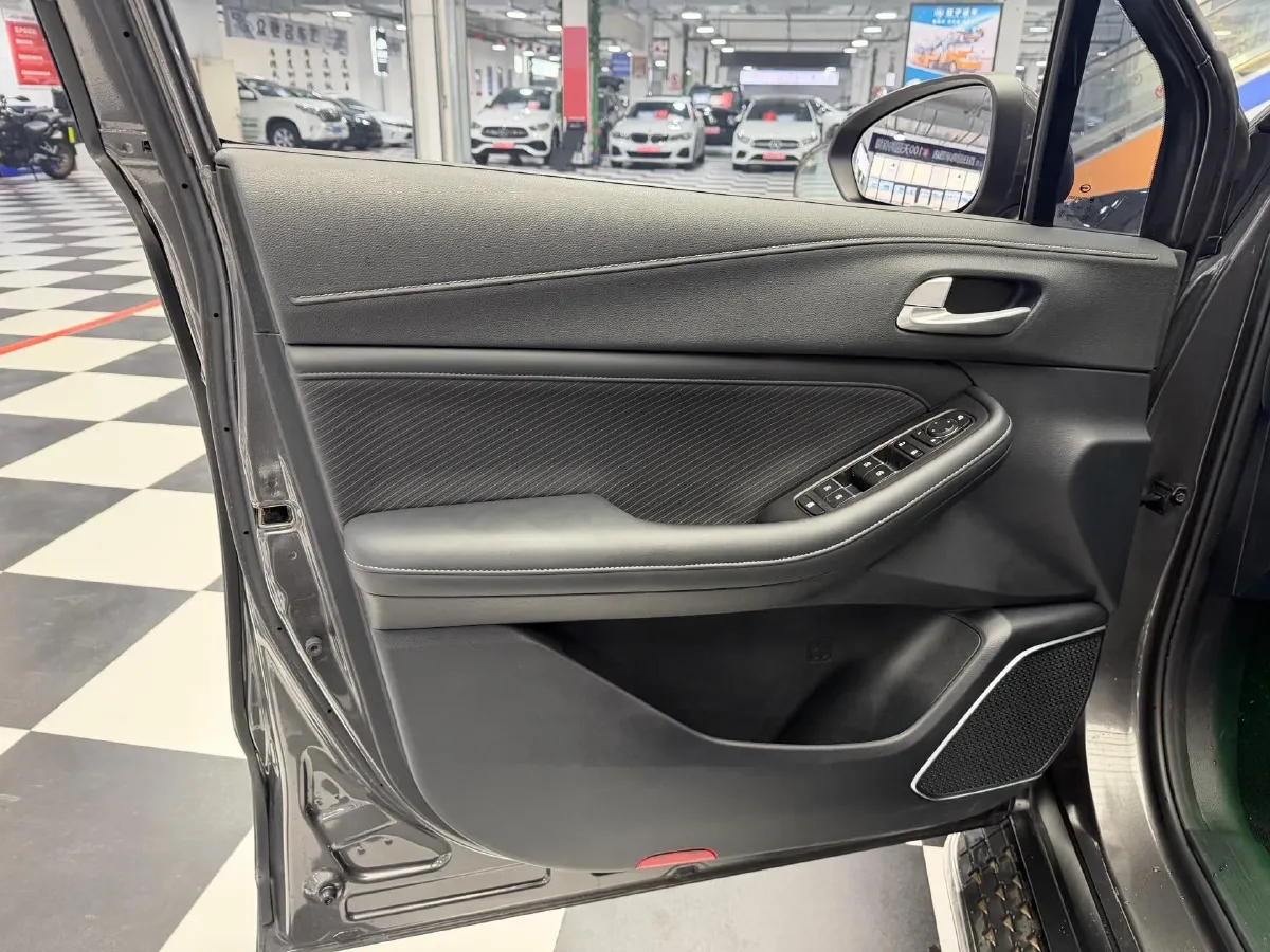 2022 GAC Trumpchi GS4 1.5T 169HP L4 6AT,autocango,china used car exporter,china ev exporter,chinese used car exporter,chinese used ev exporter