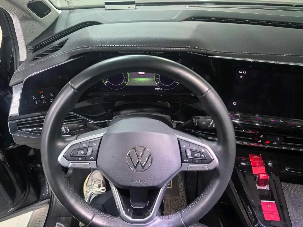 2021 Volkswagen Talagon 2.0T 220HP L4 7DCT,autocango,china used car exporter,china ev exporter,chinese used car exporter,chinese used ev exporter