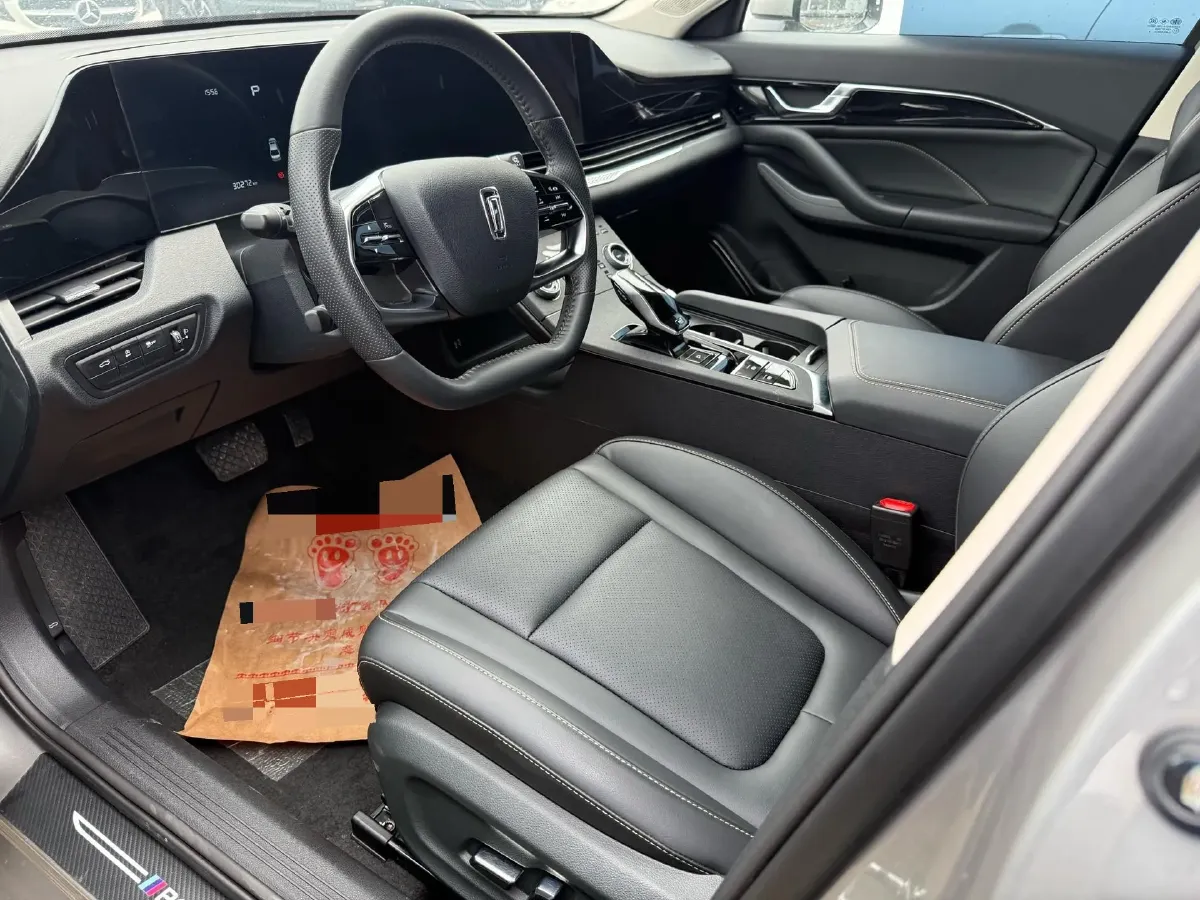 2024 Bestune B70 1.5T 169HP L4 7DCT,autocango,china used car exporter,china ev exporter,chinese used car exporter,chinese used ev exporter