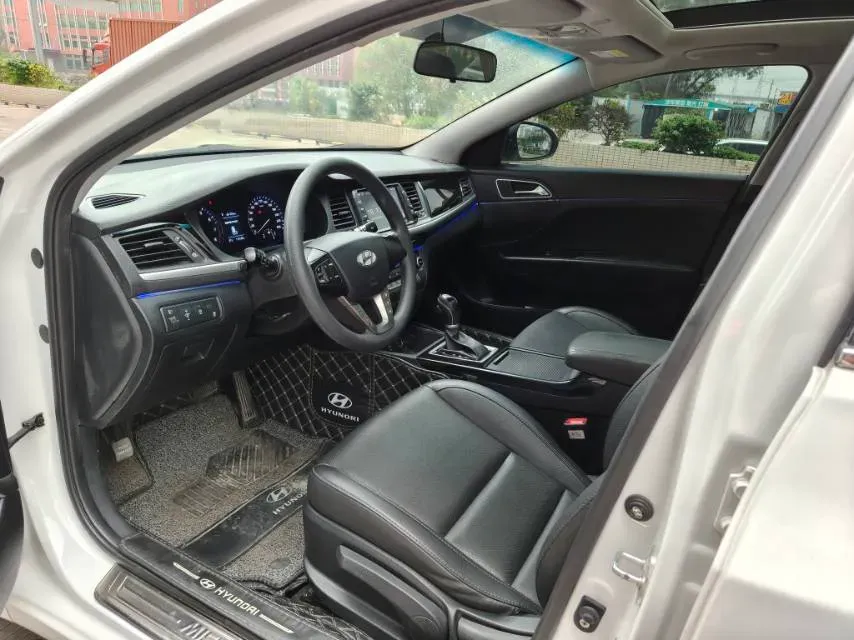 2017 Hyundai Mistra 1.8L 143HP L4 6AT,autocango,china used car exporter,china ev exporter,chinese used car exporter,chinese used ev exporter