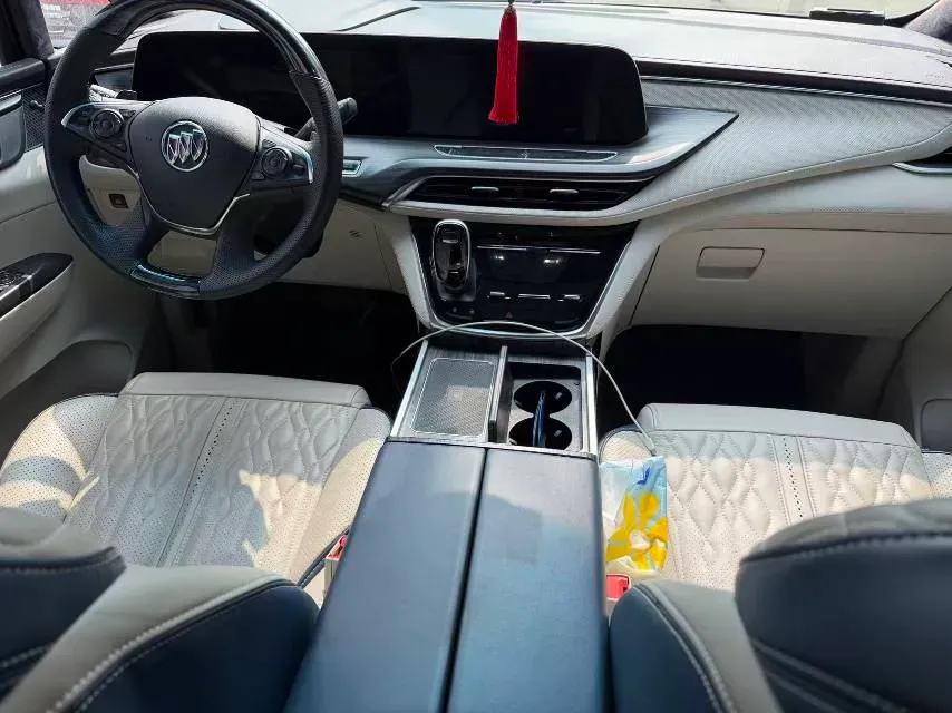 2021 Buick GL8 2.0T 237HP L4 9AT,autocango,china used car exporter,china ev exporter,chinese used car exporter,chinese used ev exporter