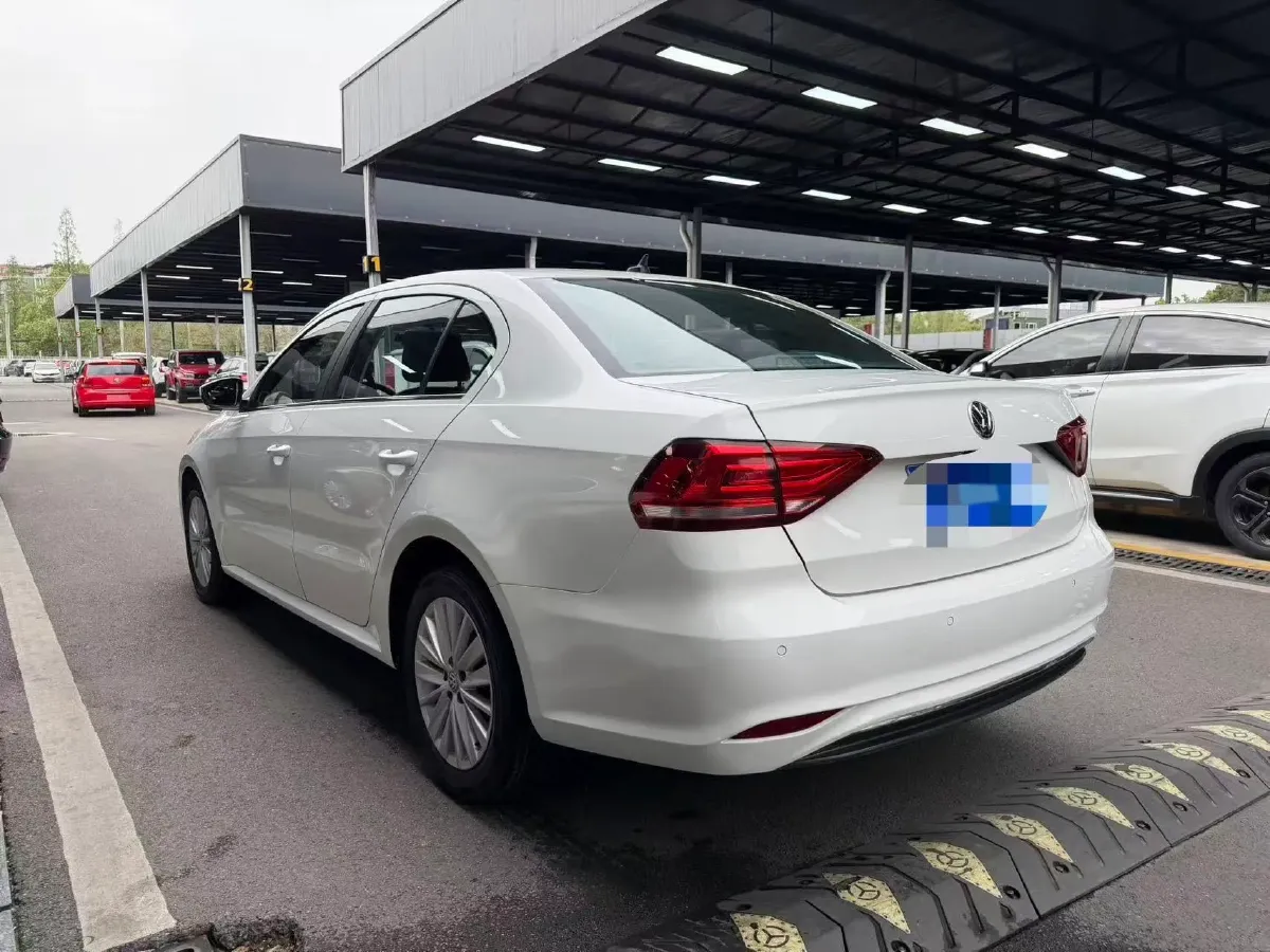 2019 Jetour X90 1.5T 147HP L4 6MT,autocango,china used car exporter,china ev exporter,chinese used car exporter,chinese used ev exporter