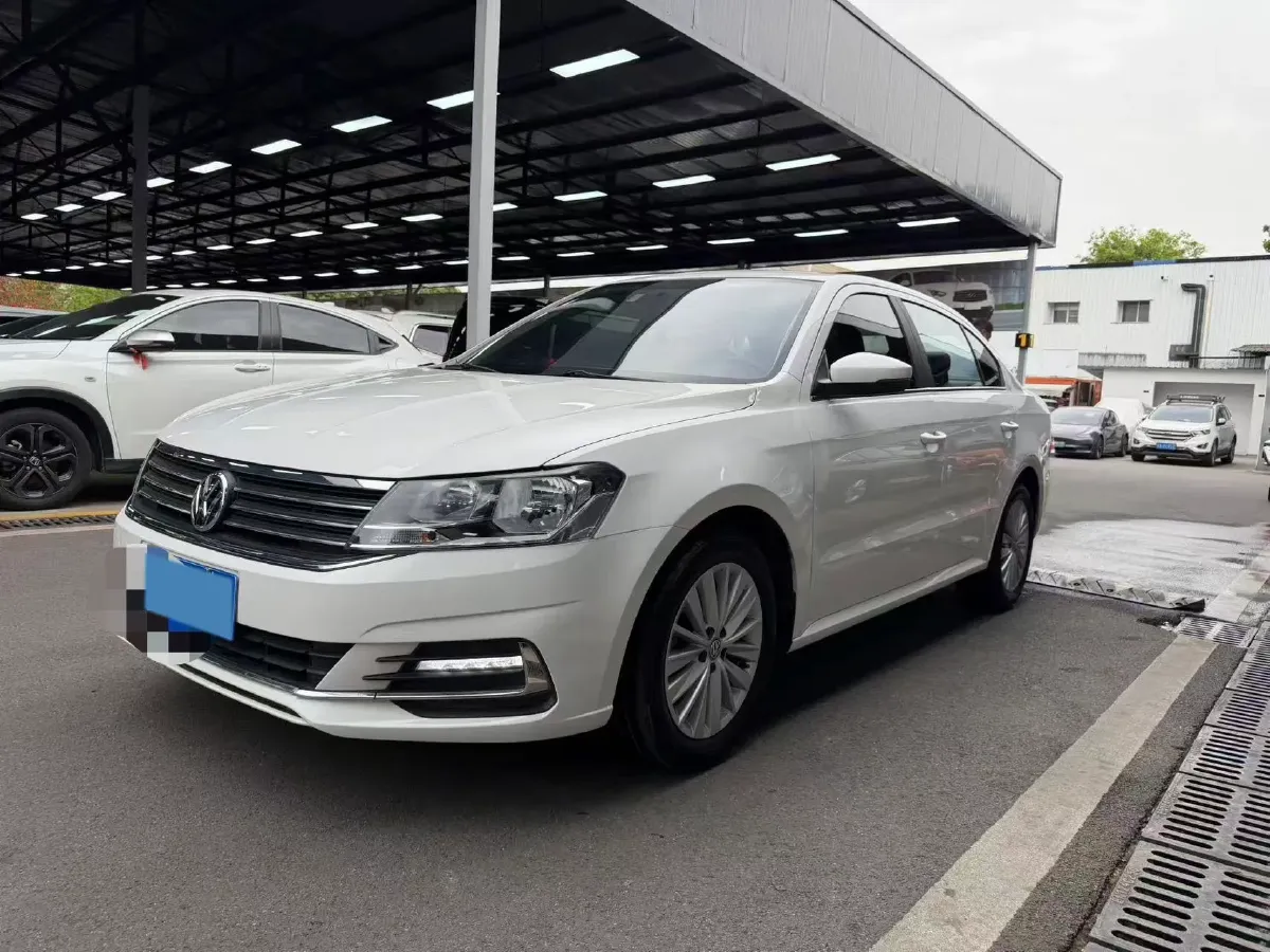 2019 Jetour X90 1.5T 147HP L4 6MT,autocango,china used car exporter,china ev exporter,chinese used car exporter,chinese used ev exporter