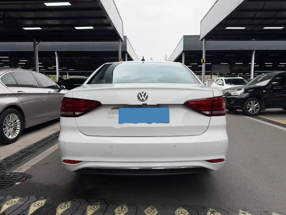 2019 Jetour X90 1.5T 147HP L4 6MT,autocango,china used car exporter,china ev exporter,chinese used car exporter,chinese used ev exporter