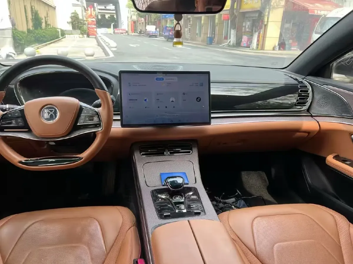 2022 Infiniti Q50L 2.0T 211HP L4 7AT,autocango,china used car exporter,china ev exporter,chinese used car exporter,chinese used ev exporter