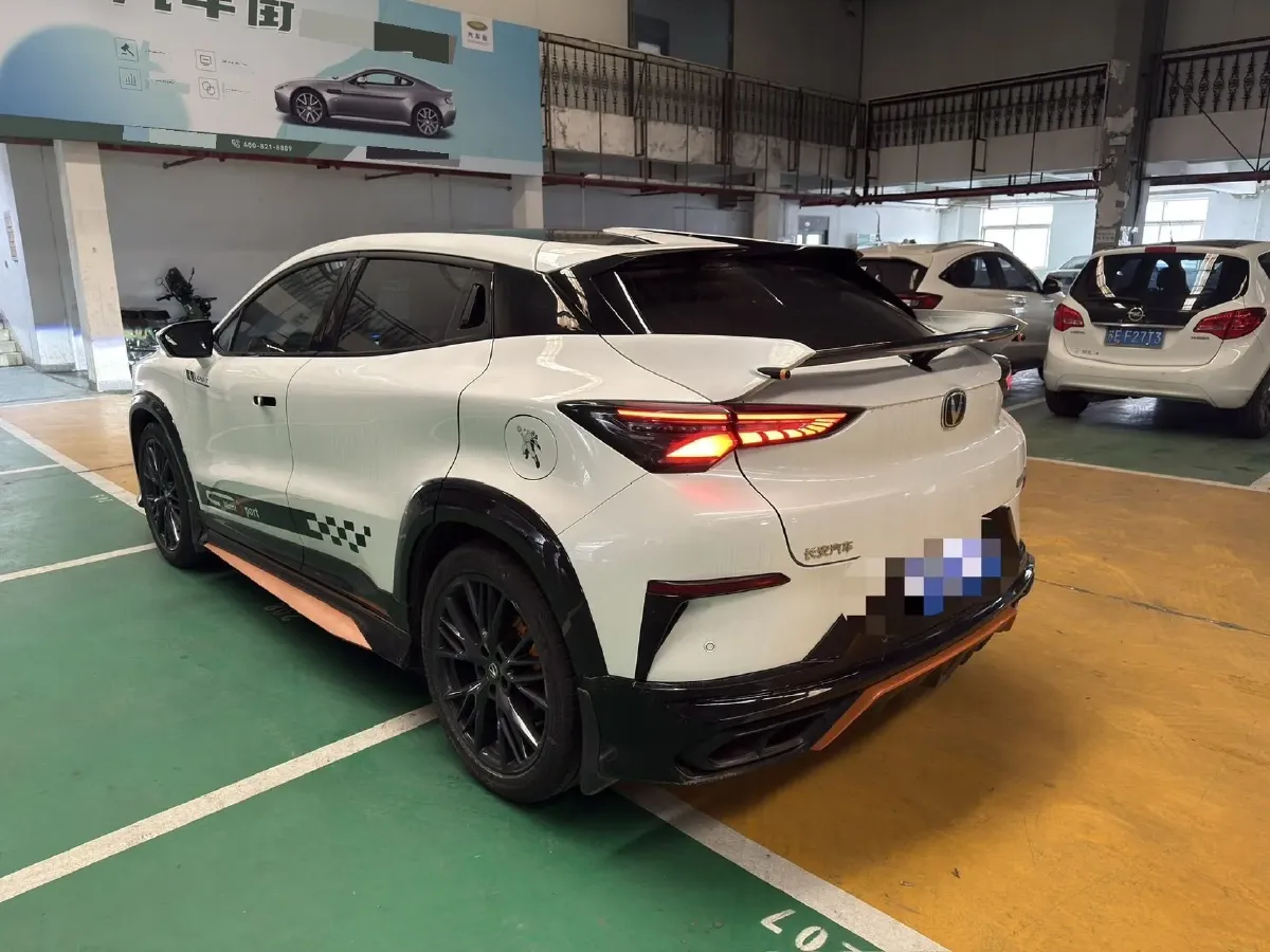 2023 ChangAn UNI-T 1.5T 188HP L4 7DCT,autocango,china used car exporter,china ev exporter,chinese used car exporter,chinese used ev exporter