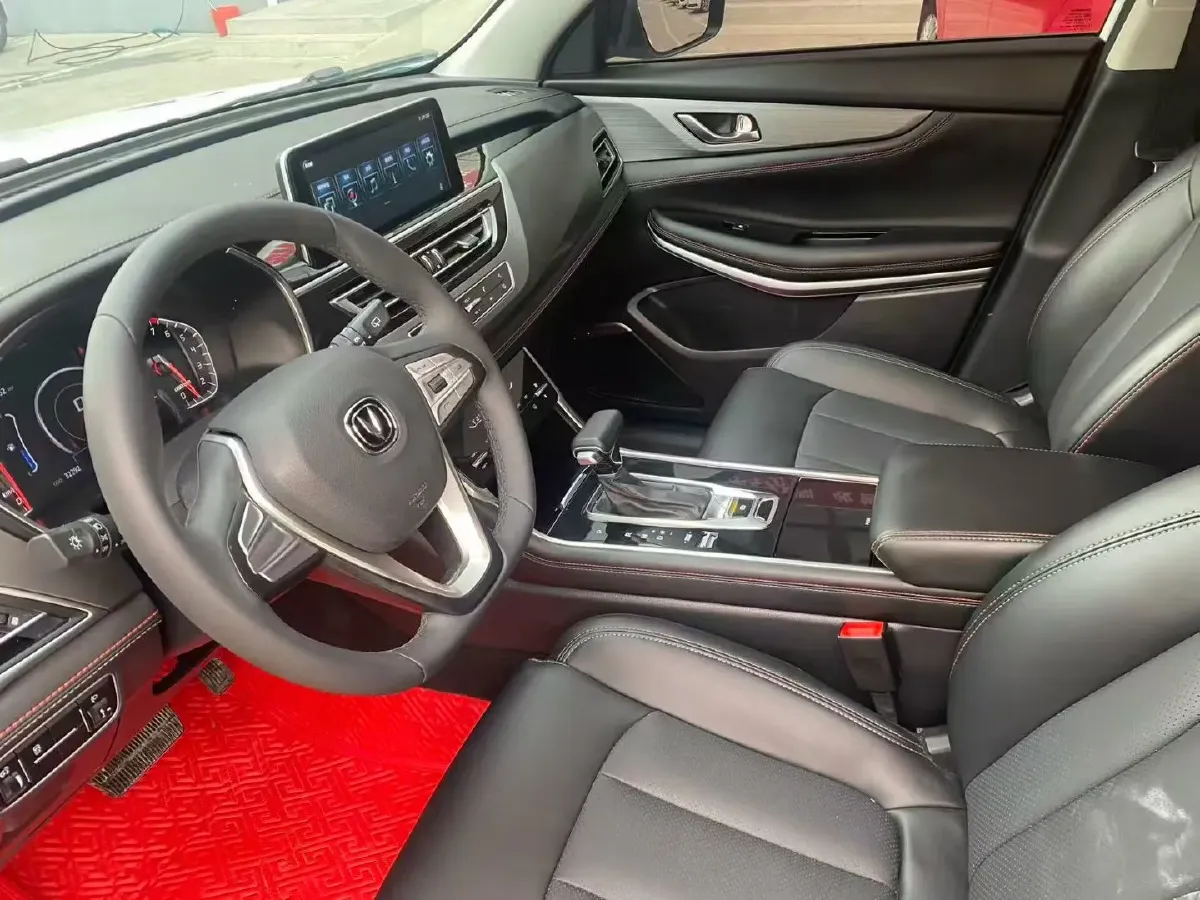 2021 ChangAn CS75 1.5T 178HP L4 7DCT,autocango,china used car exporter,china ev exporter,chinese used car exporter,chinese used ev exporter