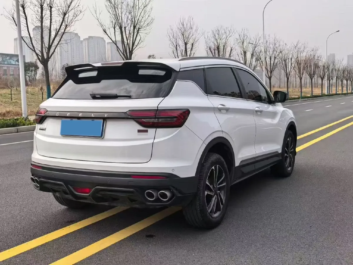2023 Geely Coolray 1.5T 181HP L4 7DCT,autocango,china used car exporter,china ev exporter,chinese used car exporter,chinese used ev exporter