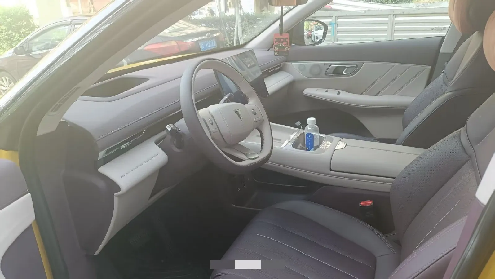 2025 Deepal S07 REEV 98HP REEV 39.05KWH,autocango,china used car exporter,china ev exporter,chinese used car exporter,chinese used ev exporter