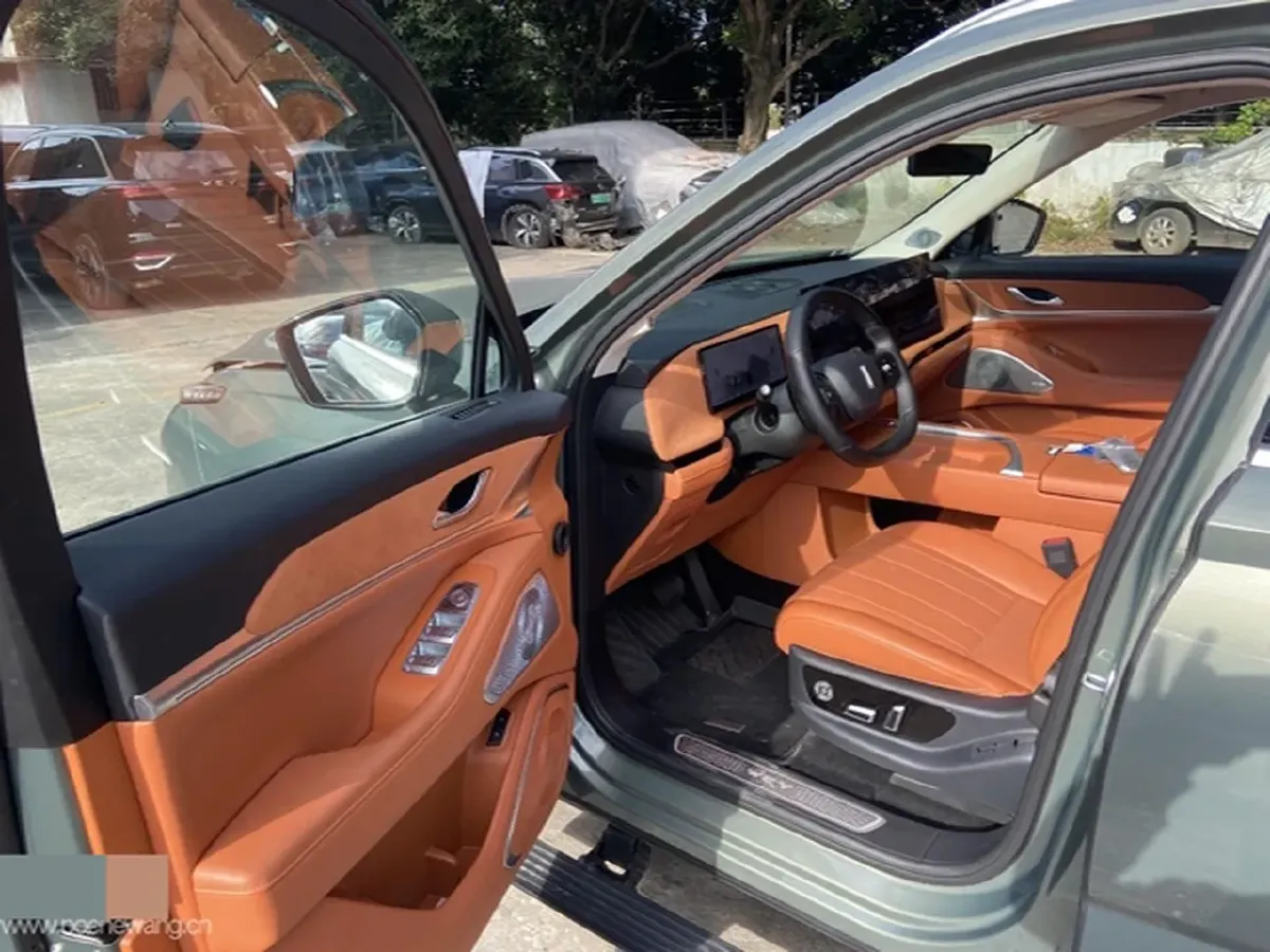 2025 WEY BlueMountain 1.5T 170HP L4 4DHT PHEV 52.3KWH,autocango,china used car exporter,china ev exporter,chinese used car exporter,chinese used ev exporter