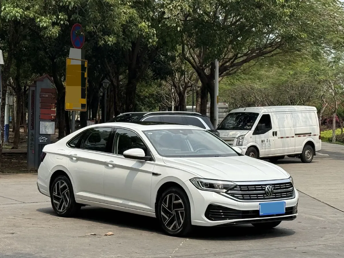 2023 Volkswagen Sagitar 1.5T 160HP L4 7DCT,autocango,china used car exporter,china ev exporter,chinese used car exporter,chinese used ev exporter