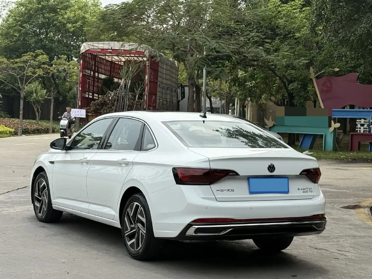 2023 Volkswagen Sagitar 1.5T 160HP L4 7DCT,autocango,china used car exporter,china ev exporter,chinese used car exporter,chinese used ev exporter