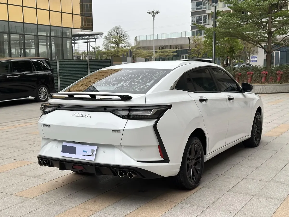 2023 DongFeng Aeolus YiXuan 1.5L 125HP L4 6DCT,autocango,china used car exporter,china ev exporter,chinese used car exporter,chinese used ev exporter