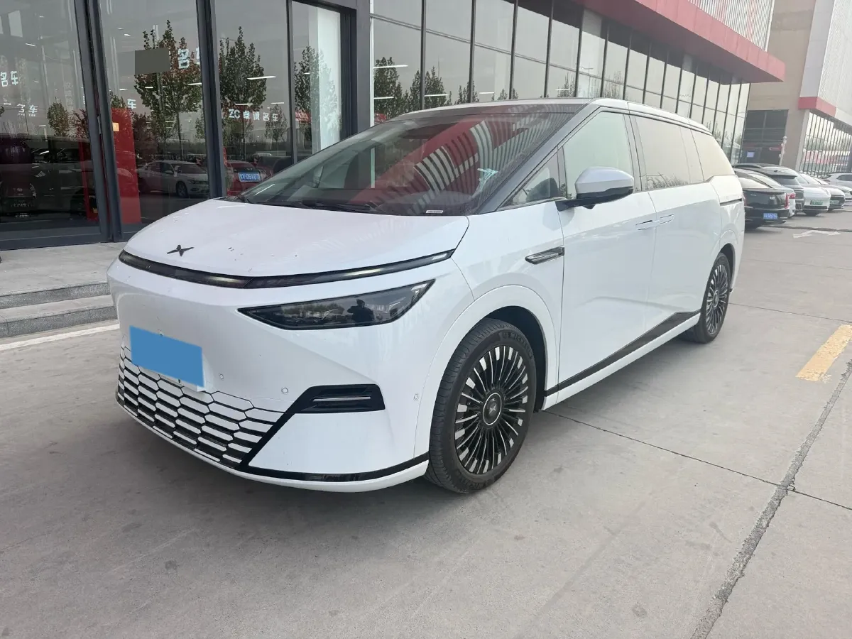 2025 Xpeng X9 BEV,autocango,china used car exporter,china ev exporter,chinese used car exporter,chinese used ev exporter
