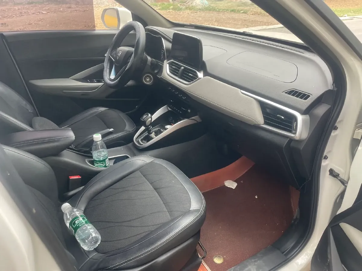 2017 BaoJun 510 1.5L 112HP L4 6MT,autocango,china used car exporter,china ev exporter,chinese used car exporter,chinese used ev exporter