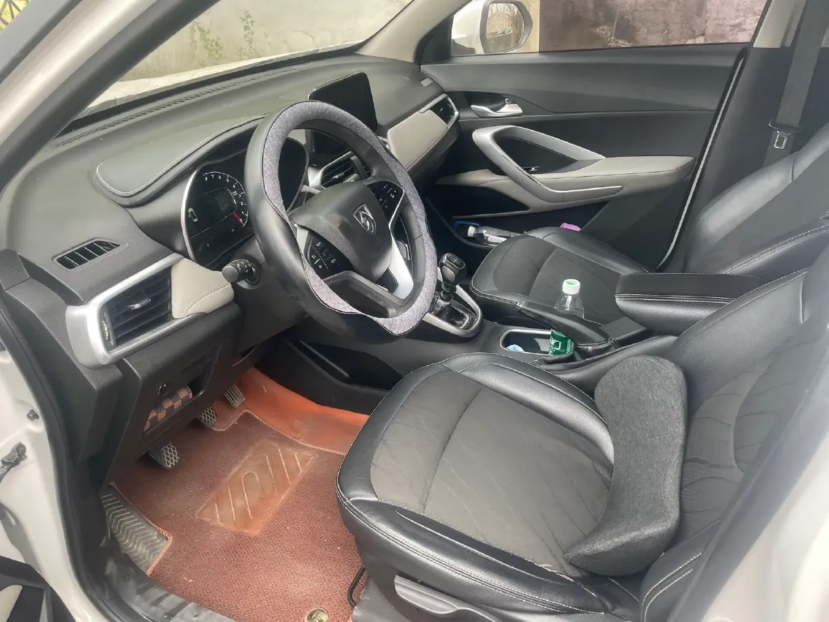 2017 BaoJun 510 1.5L 112HP L4 6MT,autocango,china used car exporter,china ev exporter,chinese used car exporter,chinese used ev exporter