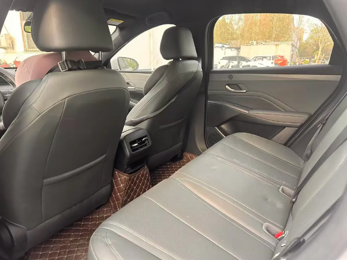 2025 BYD Qin Plus 1.5L 101HP L4 E-CVT PHEV 7.68KWH,autocango,china used car exporter,china ev exporter,chinese used car exporter,chinese used ev exporter