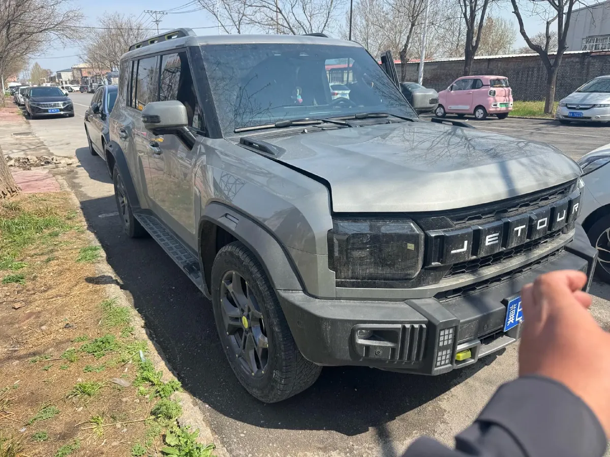 2023 Jetour Traveller 2.0T 254HP L4 7DCT,autocango,china used car exporter,china ev exporter,chinese used car exporter,chinese used ev exporter