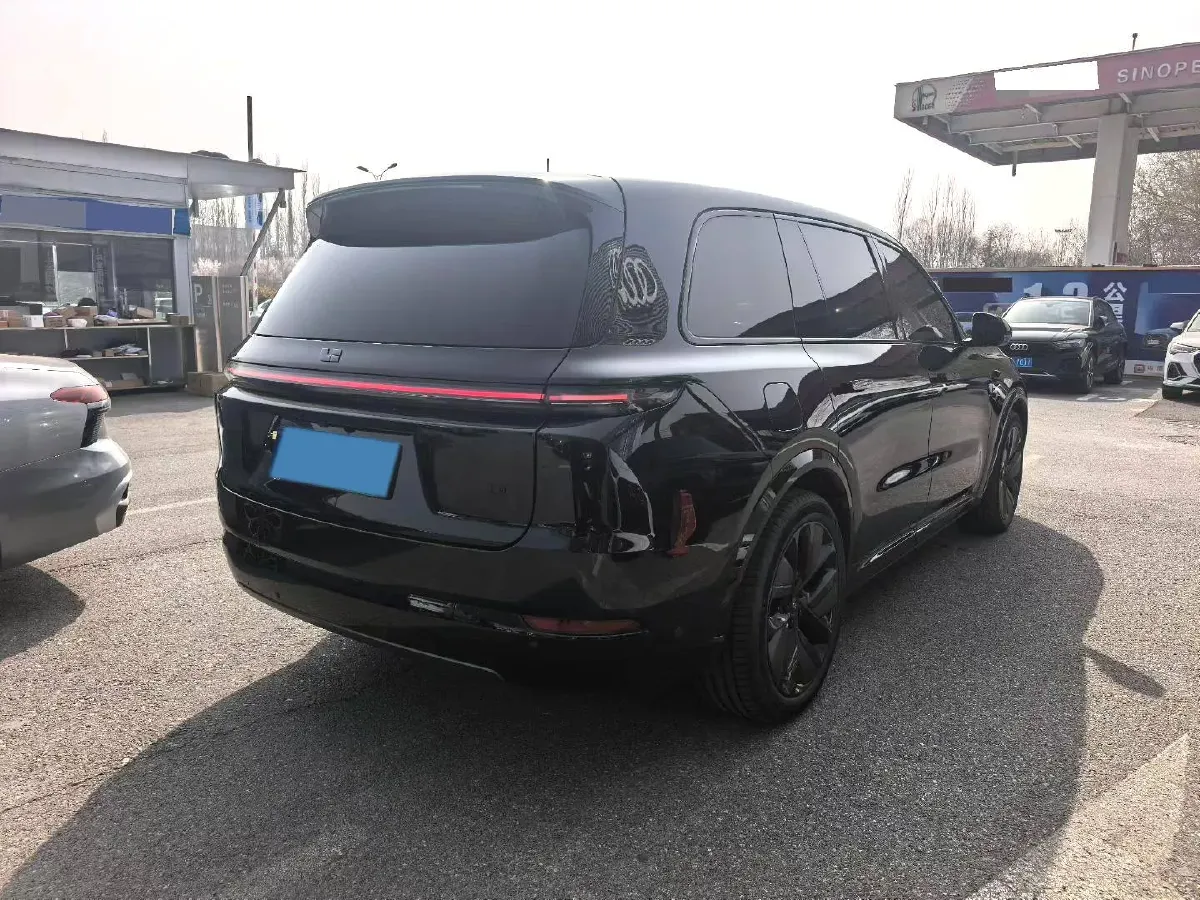 2024 Li L9 Range Extended 154HP REEV 52.3KWH,autocango,china used car exporter,china ev exporter,chinese used car exporter,chinese used ev exporter