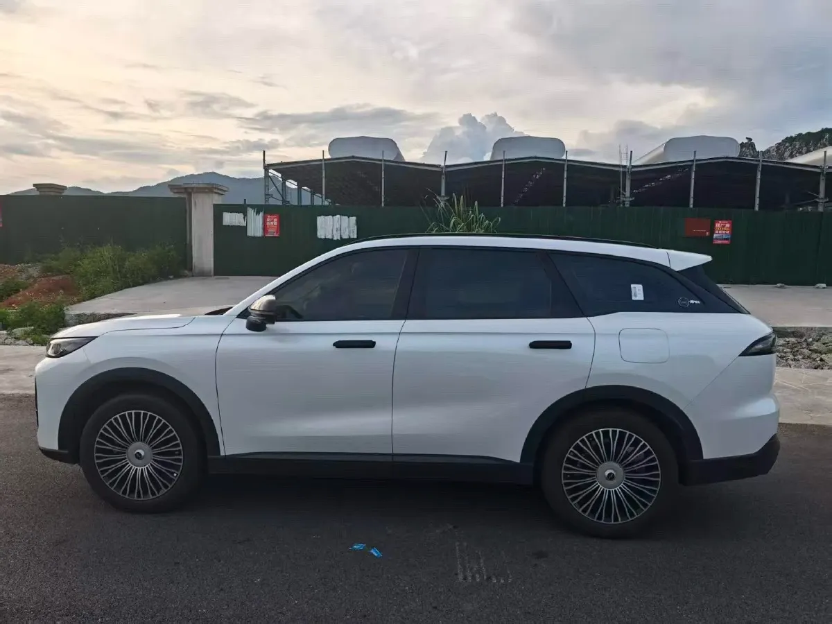 2024 Jetour X70 C-DM 1.5T 156HP L4 2DHT PHEV 19.43KWH,autocango,china used car exporter,china ev exporter,chinese used car exporter,chinese used ev exporter