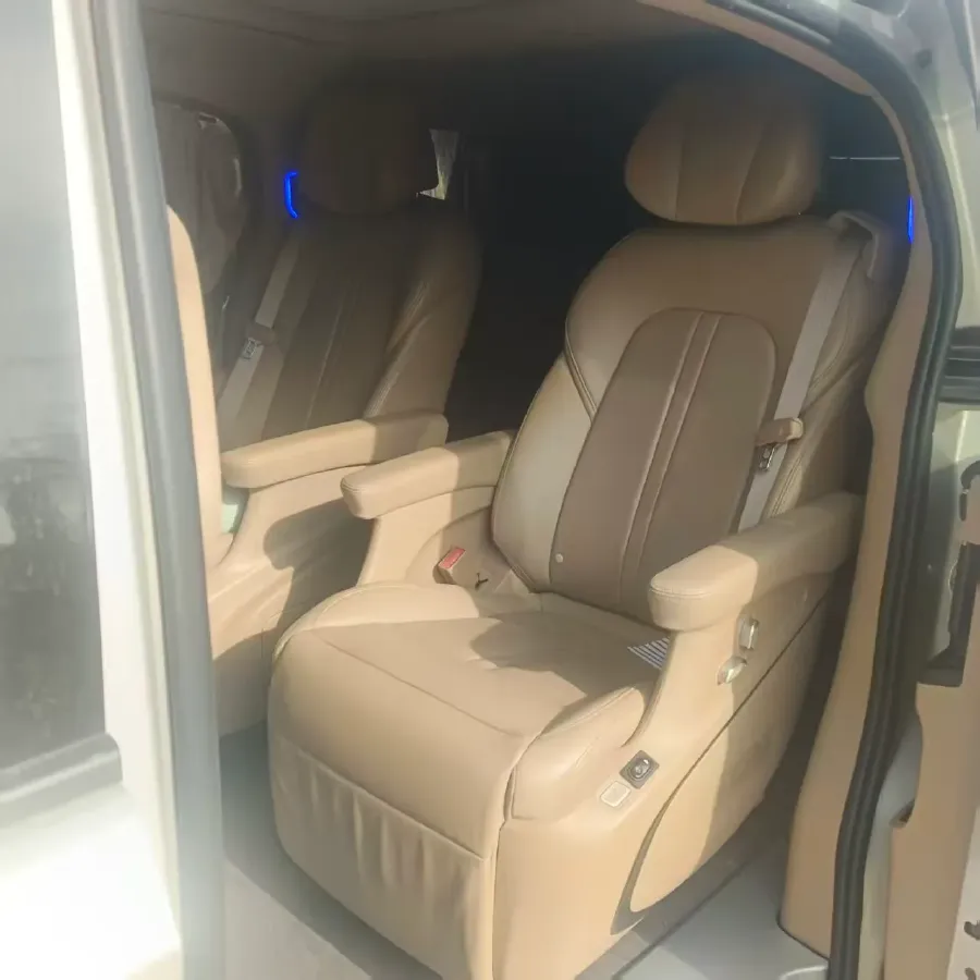 2021 Buick GL8 2.0T 237HP L4 9AT,autocango,china used car exporter,china ev exporter,chinese used car exporter,chinese used ev exporter